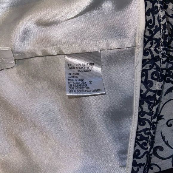 Antonio Melani Women's White/Black Short Sleeve Aline top size 12 - Picture 8 of 10